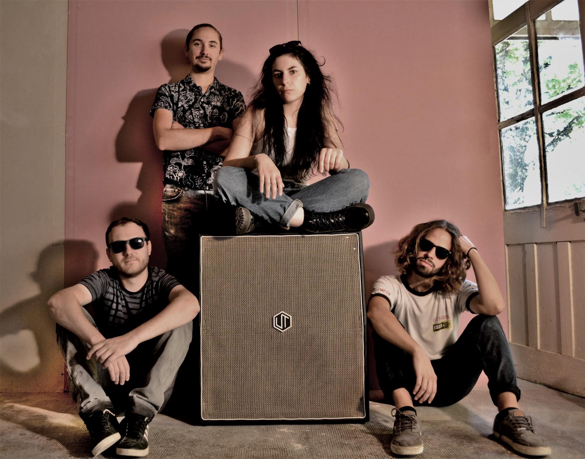 Underground therapy band